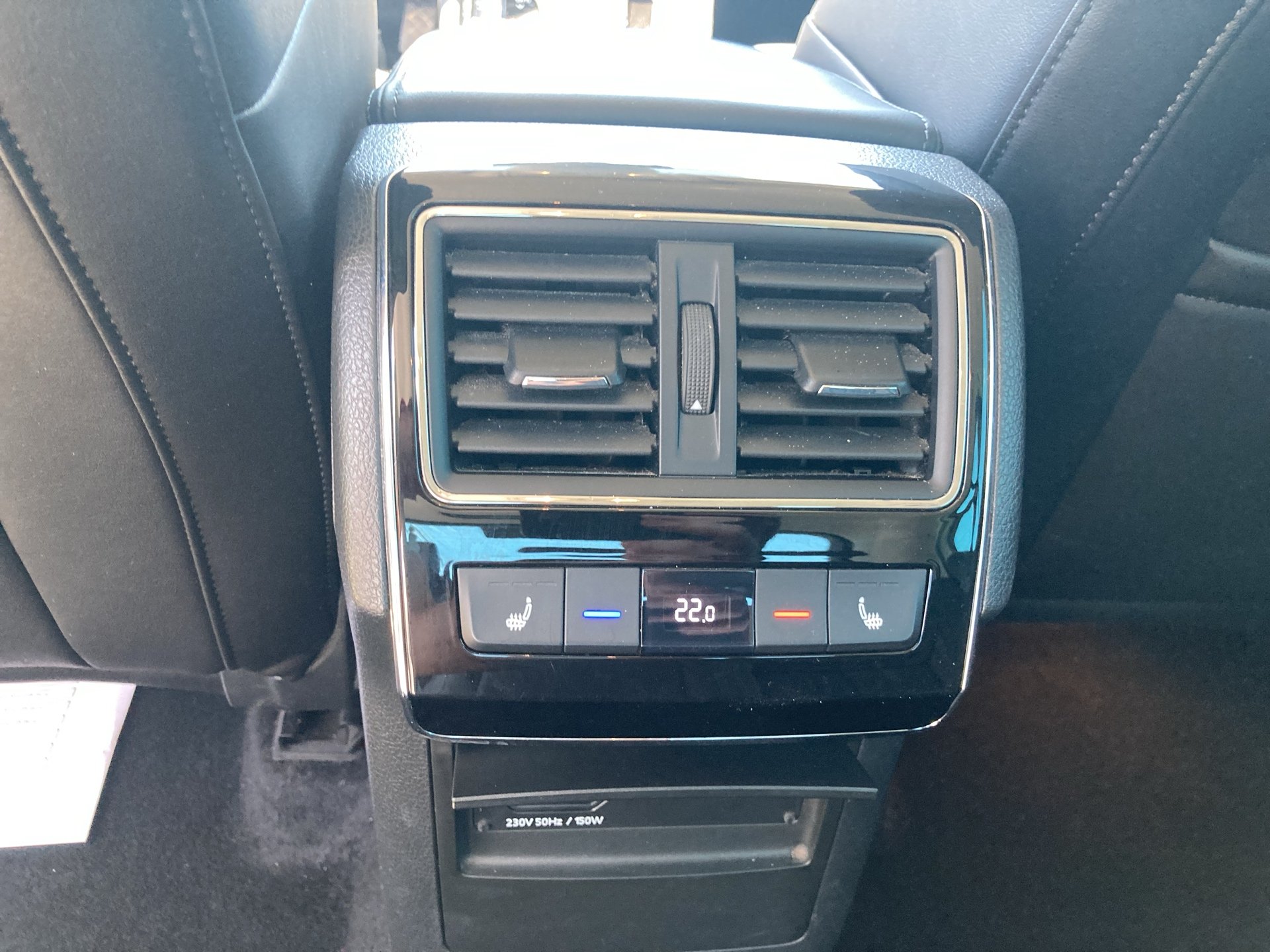 Skoda Superb 1.5 TSI Style Aut. | Bild 10 von 27