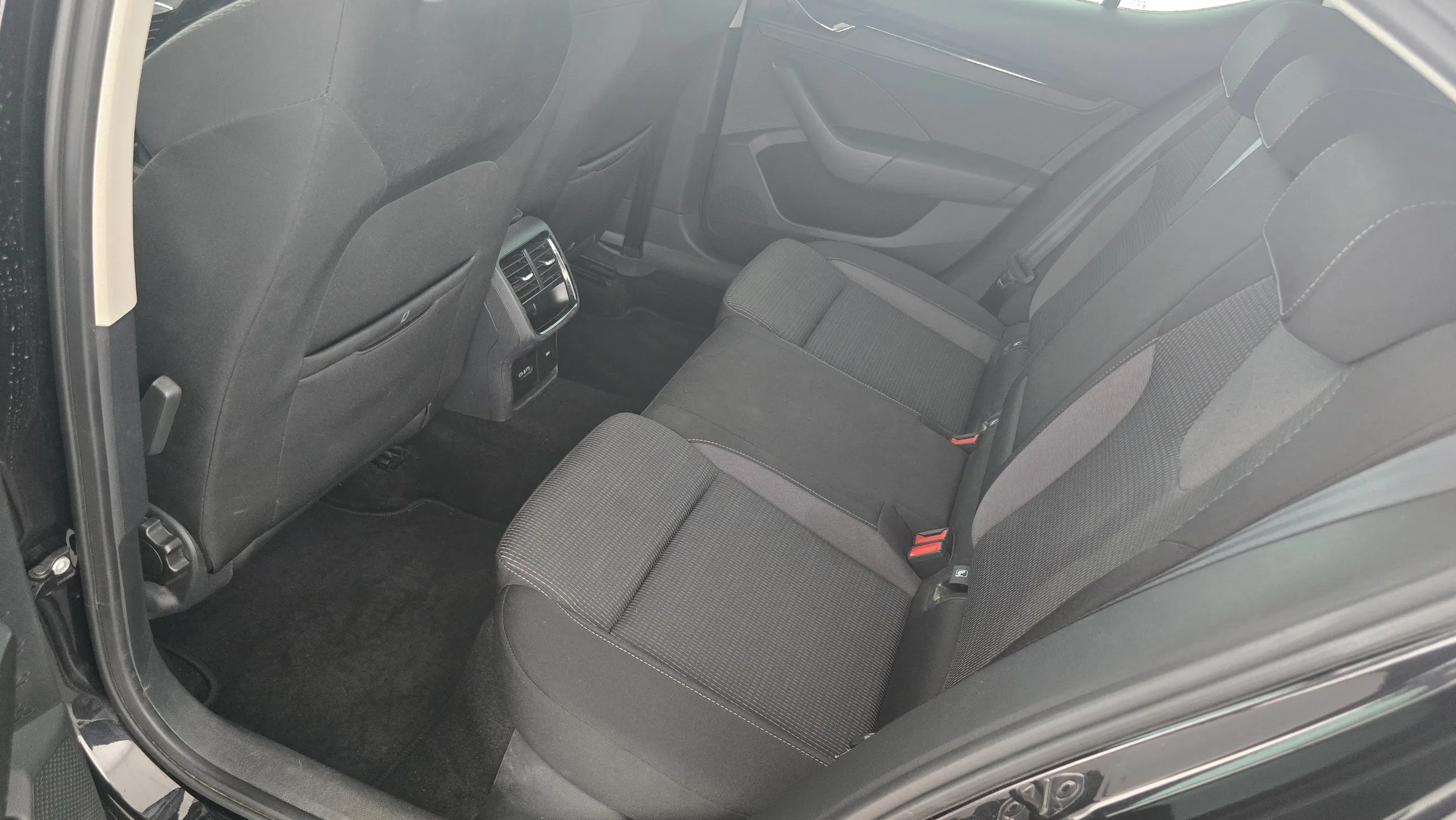 Skoda Octavia 1.0 TSI Ambition | Bild 11 von 14