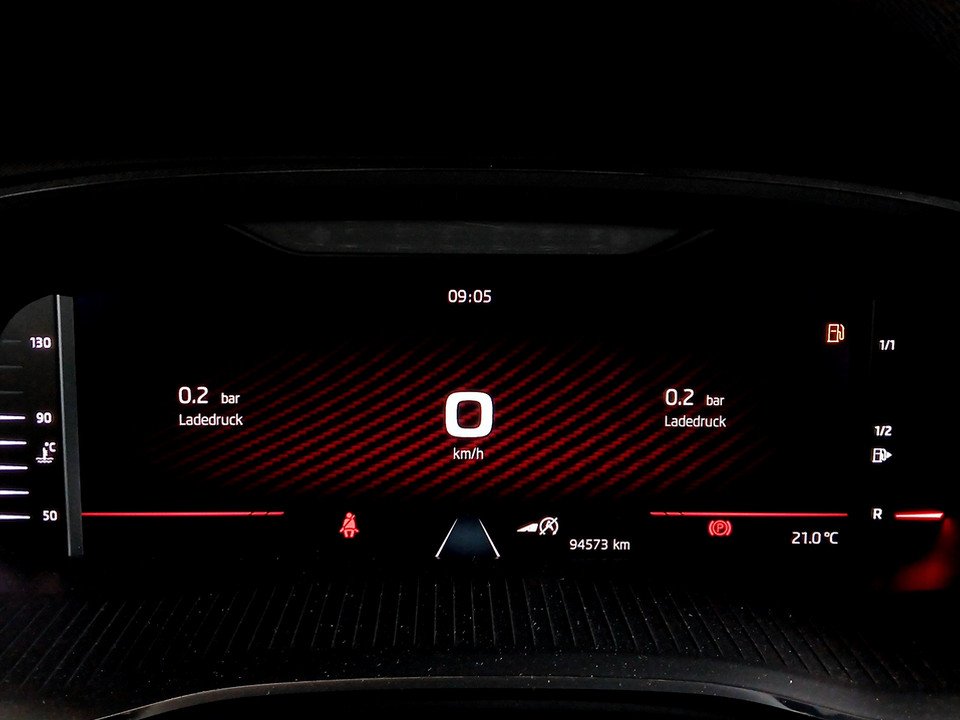 Skoda Octavia 2.0 TSI RS | Bild 13 von 22