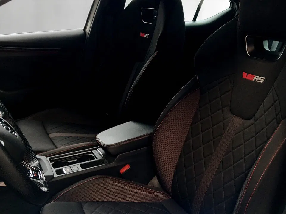 Skoda Octavia 2.0 TSI RS | Bild 8 von 22
