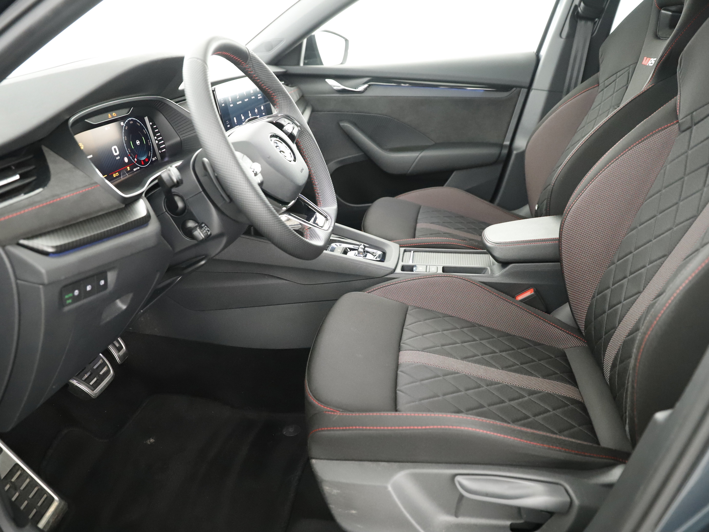 Skoda Octavia 2.0 TSI RS | Bild 13 von 31