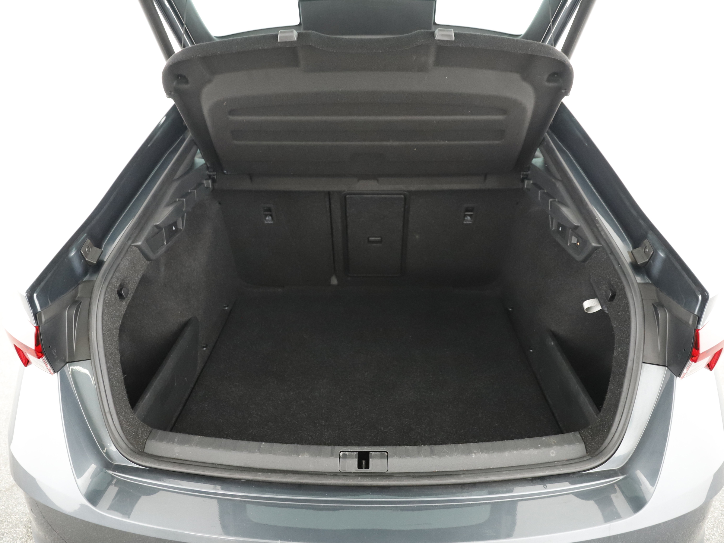 Skoda Octavia 2.0 TSI RS | Bild 26 von 31