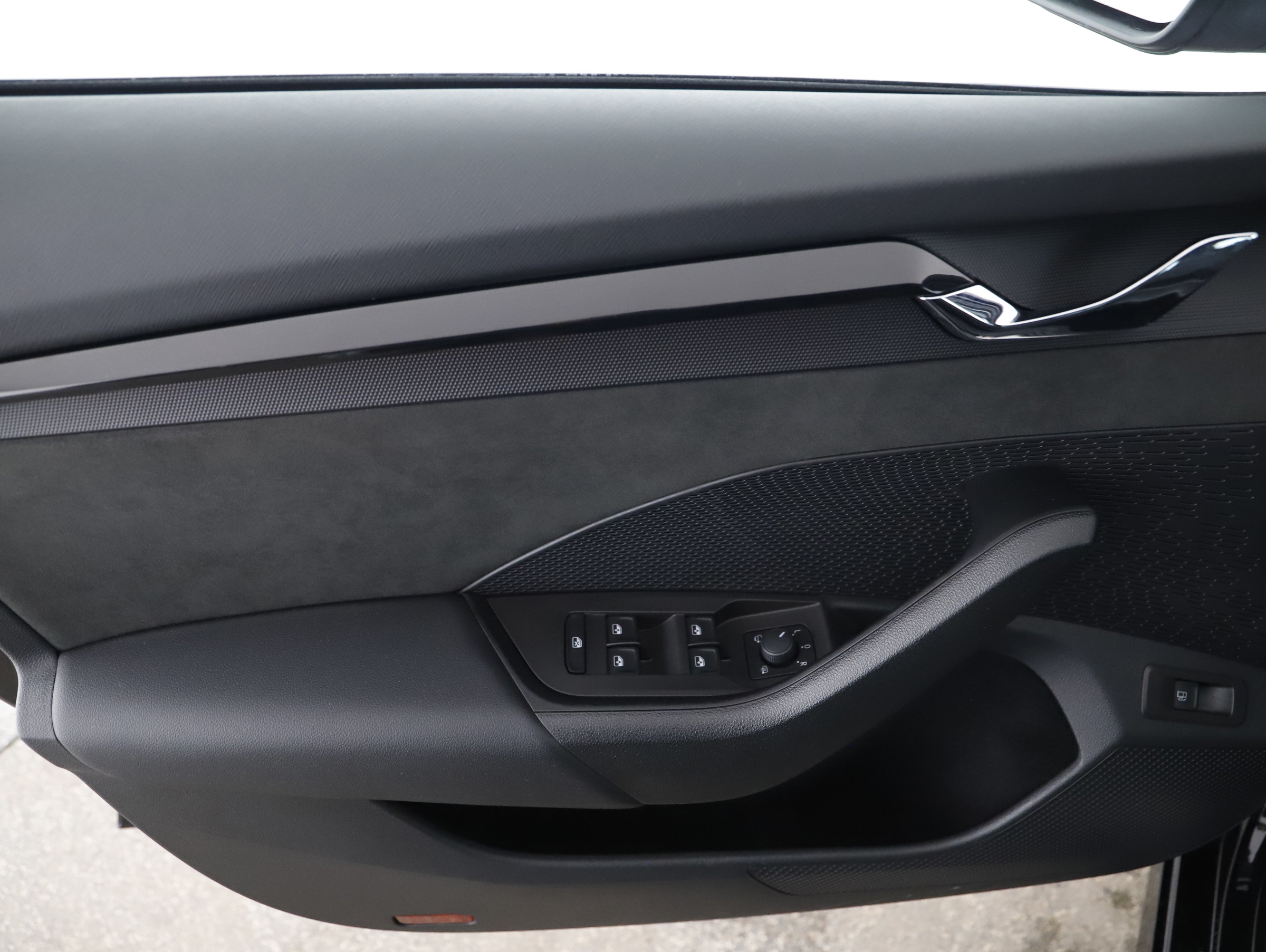 Skoda Octavia 1.4 TSI RS iV | Bild 15 von 22