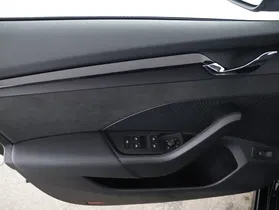 Skoda Octavia 1.4 TSI RS iV | Thumbnail 15 von 22