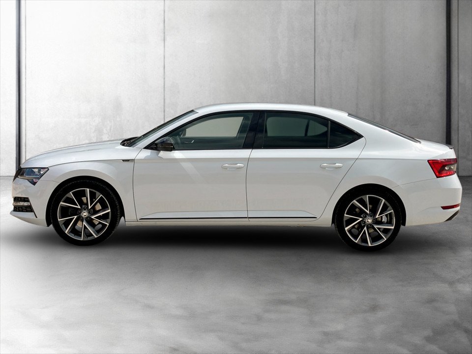 Skoda Superb 1.4 TSI iV Sportline DSG | Bild 19 von 21