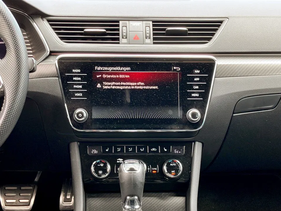 Skoda Superb 1.4 TSI iV Sportline DSG | Bild 5 von 21