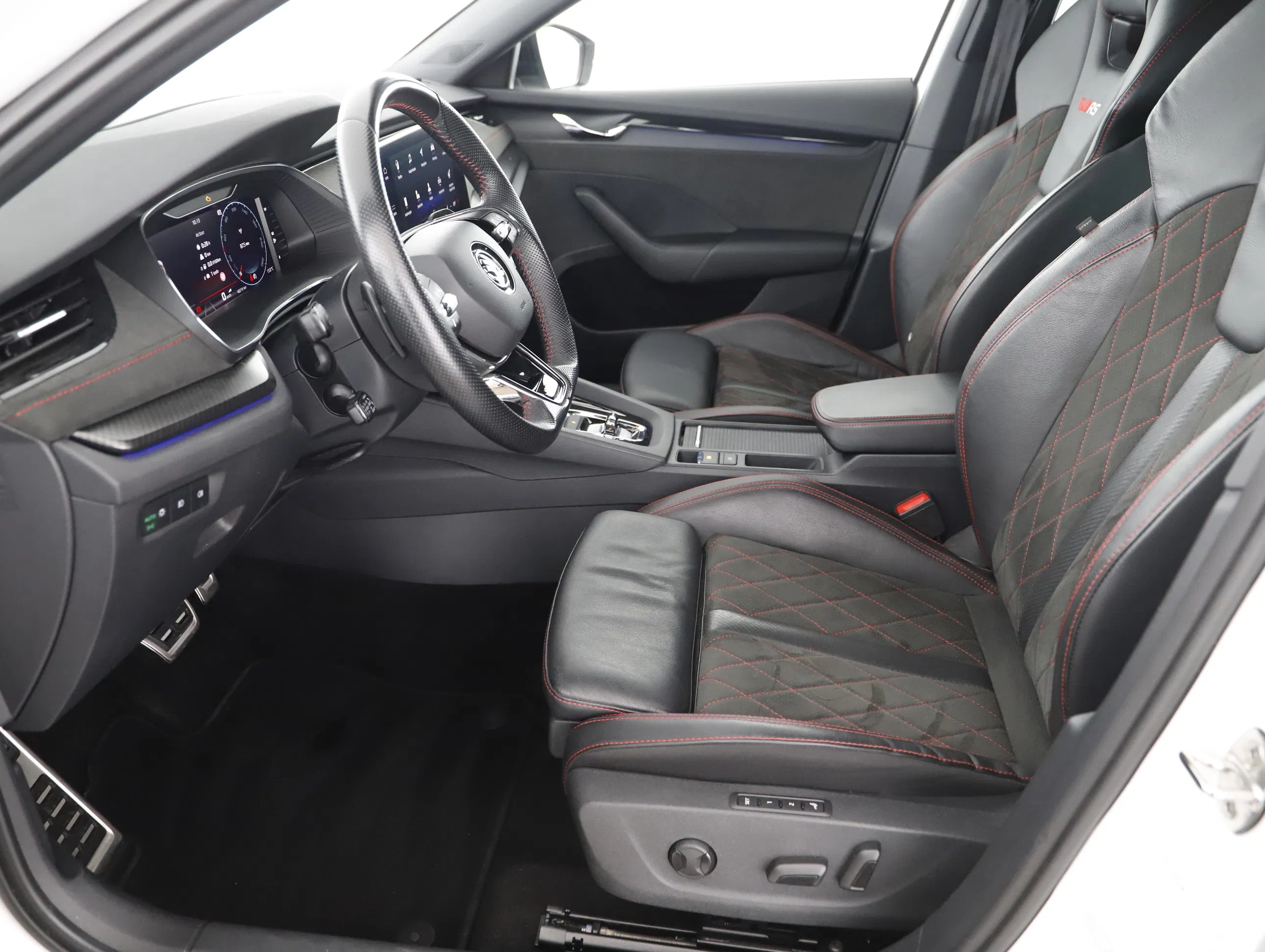 Skoda Octavia 1.4 TSI RS iV | Bild 19 von 27