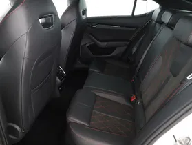 Skoda Octavia 1.4 TSI RS iV | Thumbnail 21 von 27