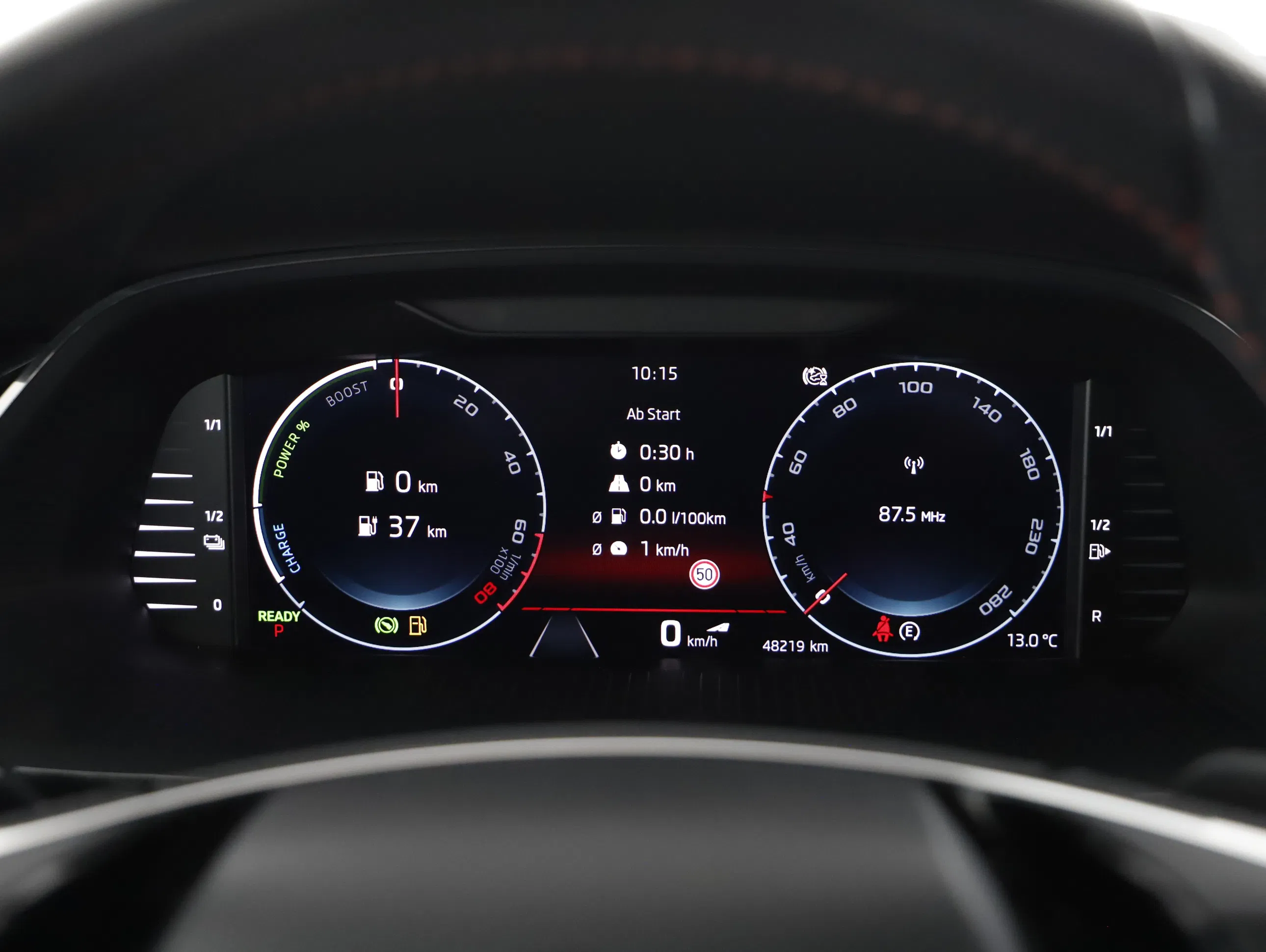 Skoda Octavia 1.4 TSI RS iV | Bild 25 von 27