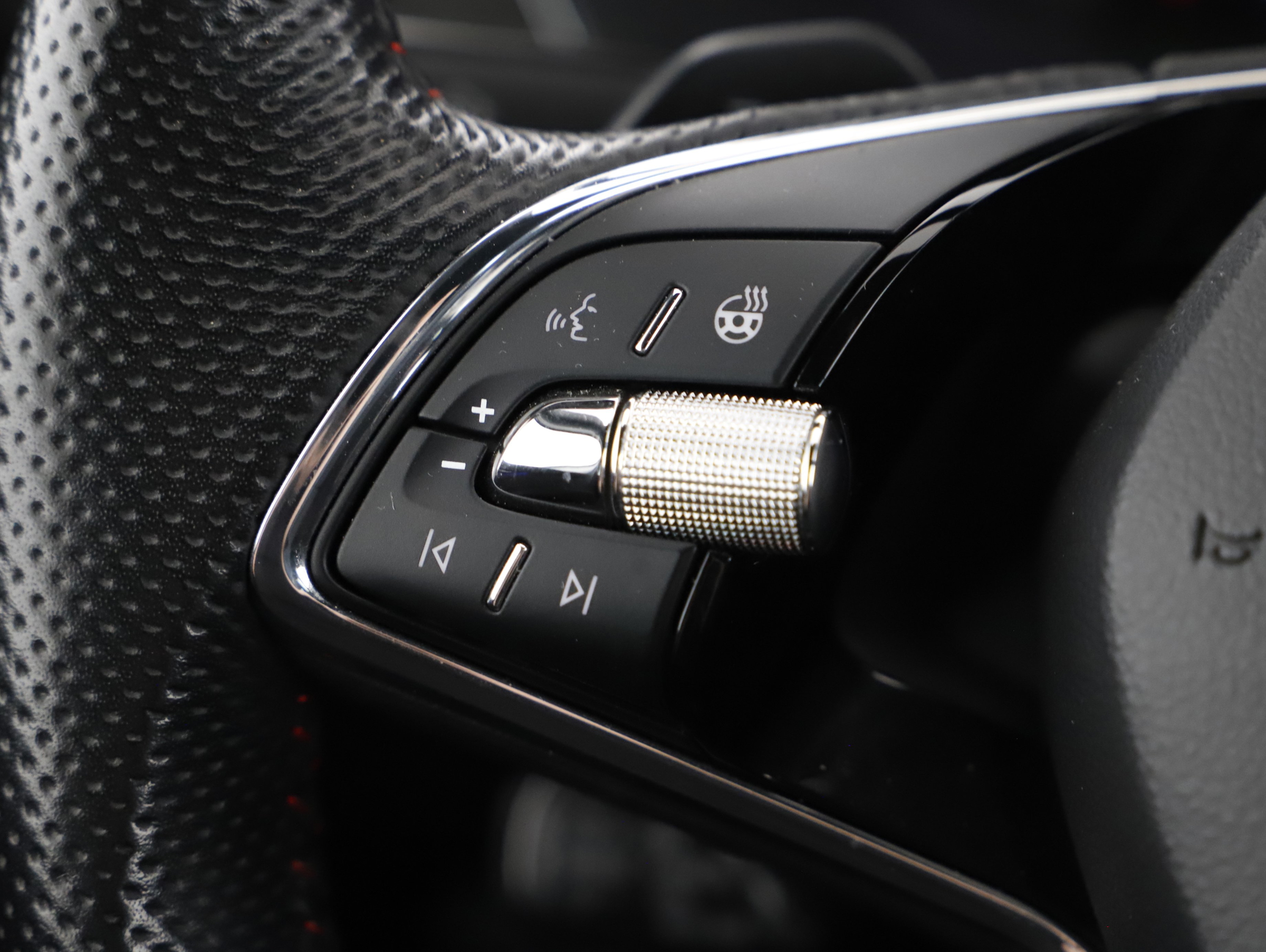 Skoda Octavia 1.4 TSI RS iV | Bild 11 von 27