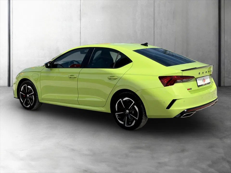 Skoda Octavia 1.4 TSI RS iV | Bild 4 von 25