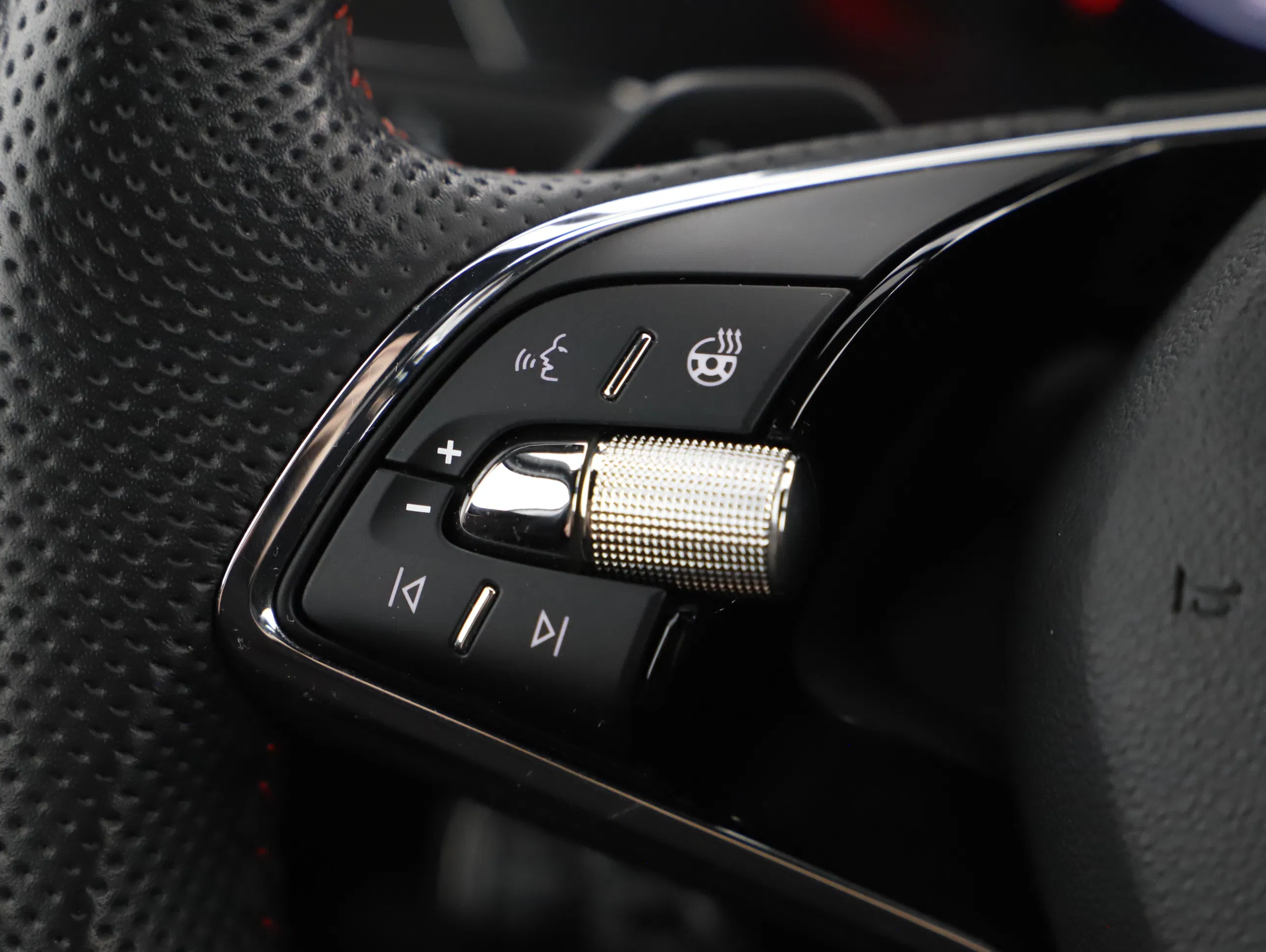 Skoda Octavia 1.4 TSI RS iV | Bild 12 von 25