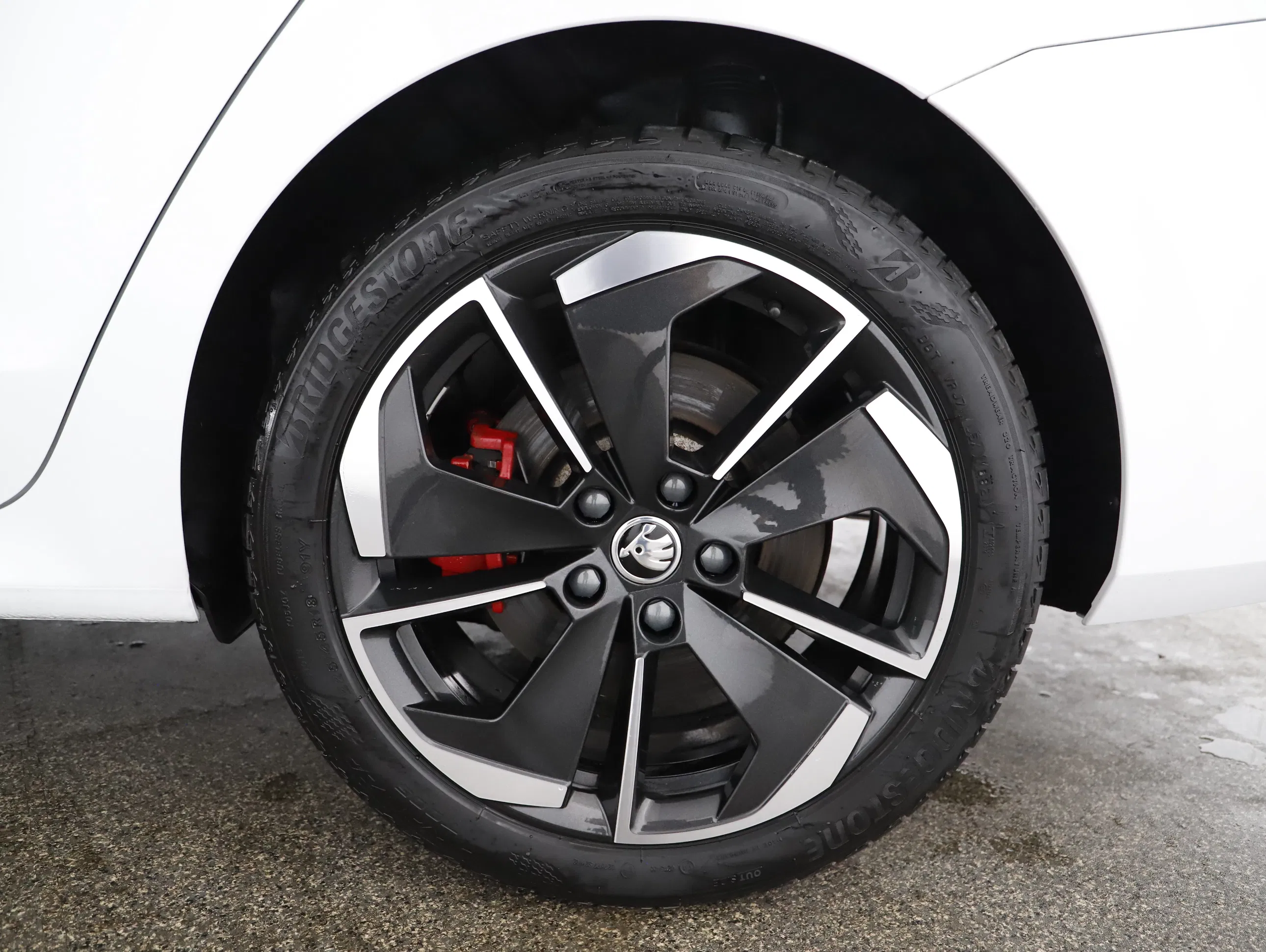 Skoda Octavia 1.4 TSI RS iV | Bild 4 von 25