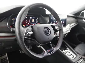 Skoda Octavia 1.4 TSI RS iV | Thumbnail 10 von 25