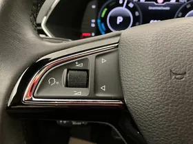 Skoda SUPERB iV Style DSG | Thumbnail 18 von 31