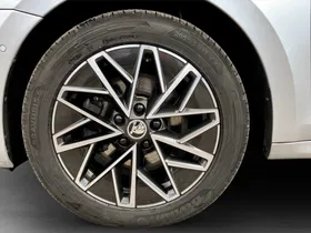Skoda OCTAVIA TDI DSG | Thumbnail 7 von 28