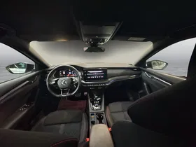 Skoda Octavia 2.0 TDI RS | Thumbnail 11 von 21