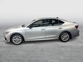 Skoda Octavia 2.0 TDI RS | Thumbnail 3 von 21