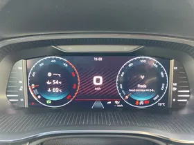 Skoda Octavia 2.0 TDI RS | Thumbnail 11 von 27