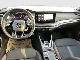 Skoda Octavia 2.0 TDI RS | Thumbnail 18 von 27