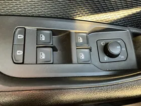 Skoda Octavia 2.0 TDI RS | Thumbnail 9 von 27