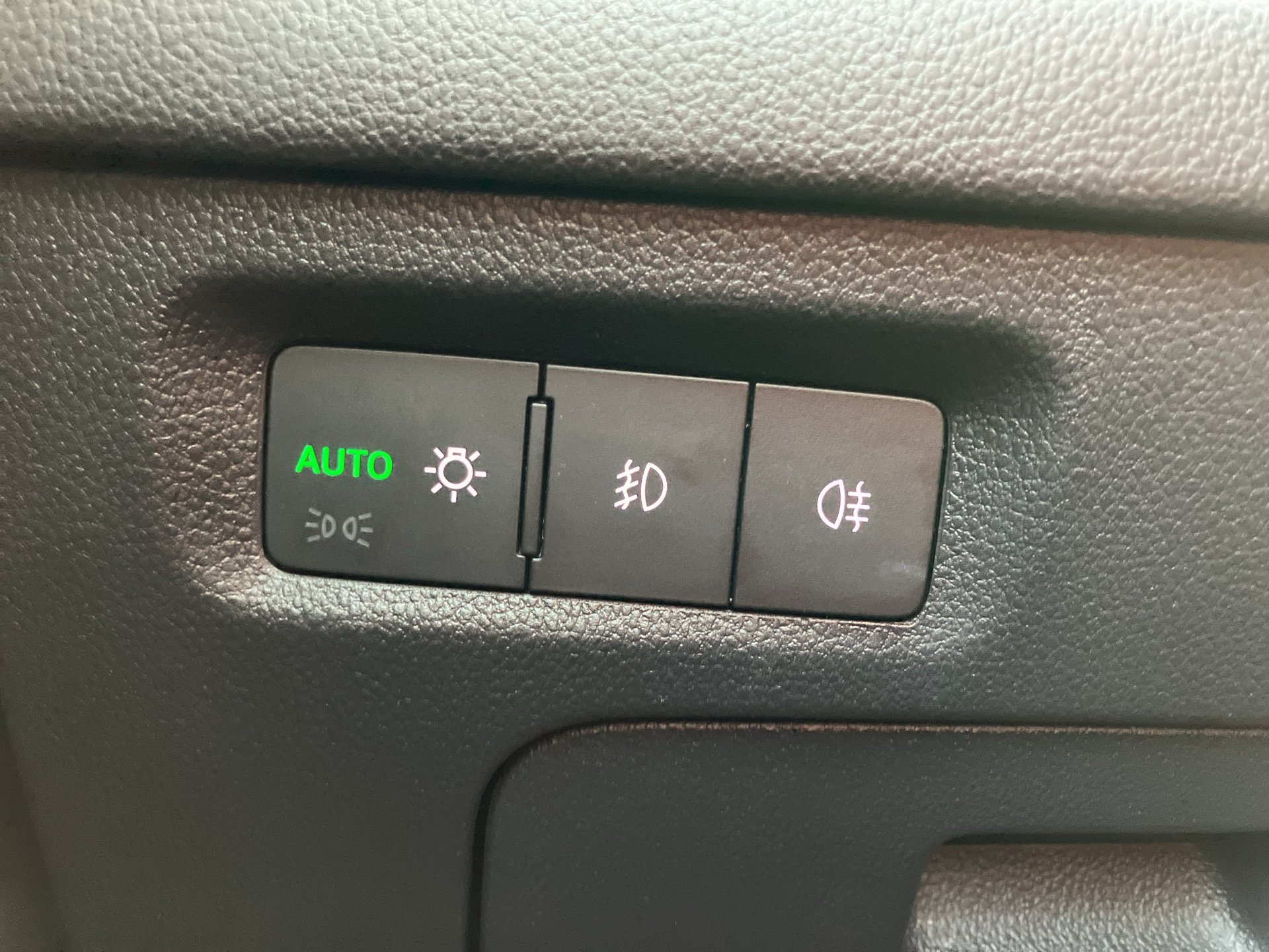 Skoda Octavia 2.0 TDI RS | Bild 10 von 27