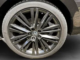 Skoda Superb 2.0 TDI 4x4 | Thumbnail 7 von 25