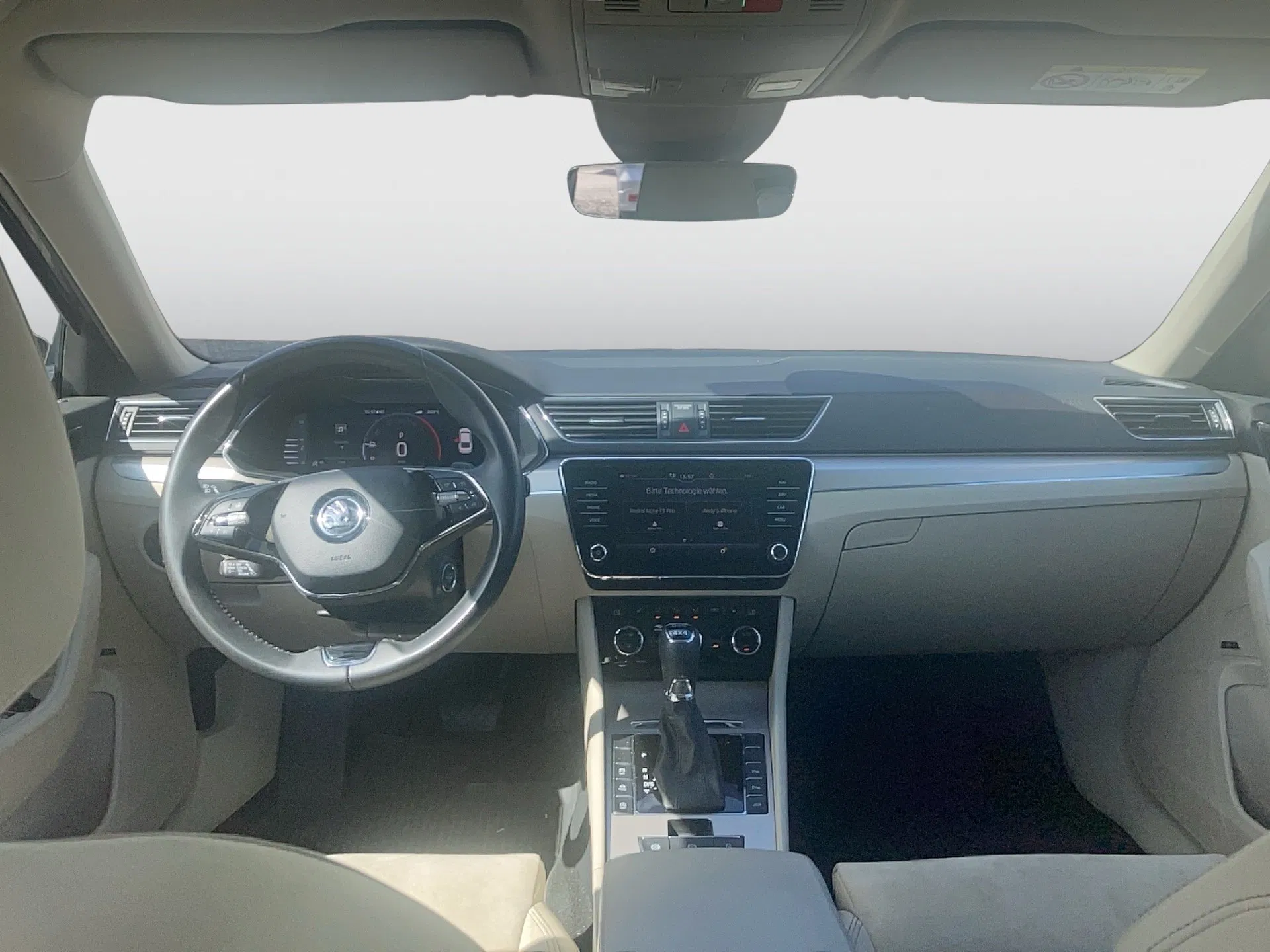 Skoda Superb 2.0 TDI Style 4X4 DSG | Bild 16 von 27