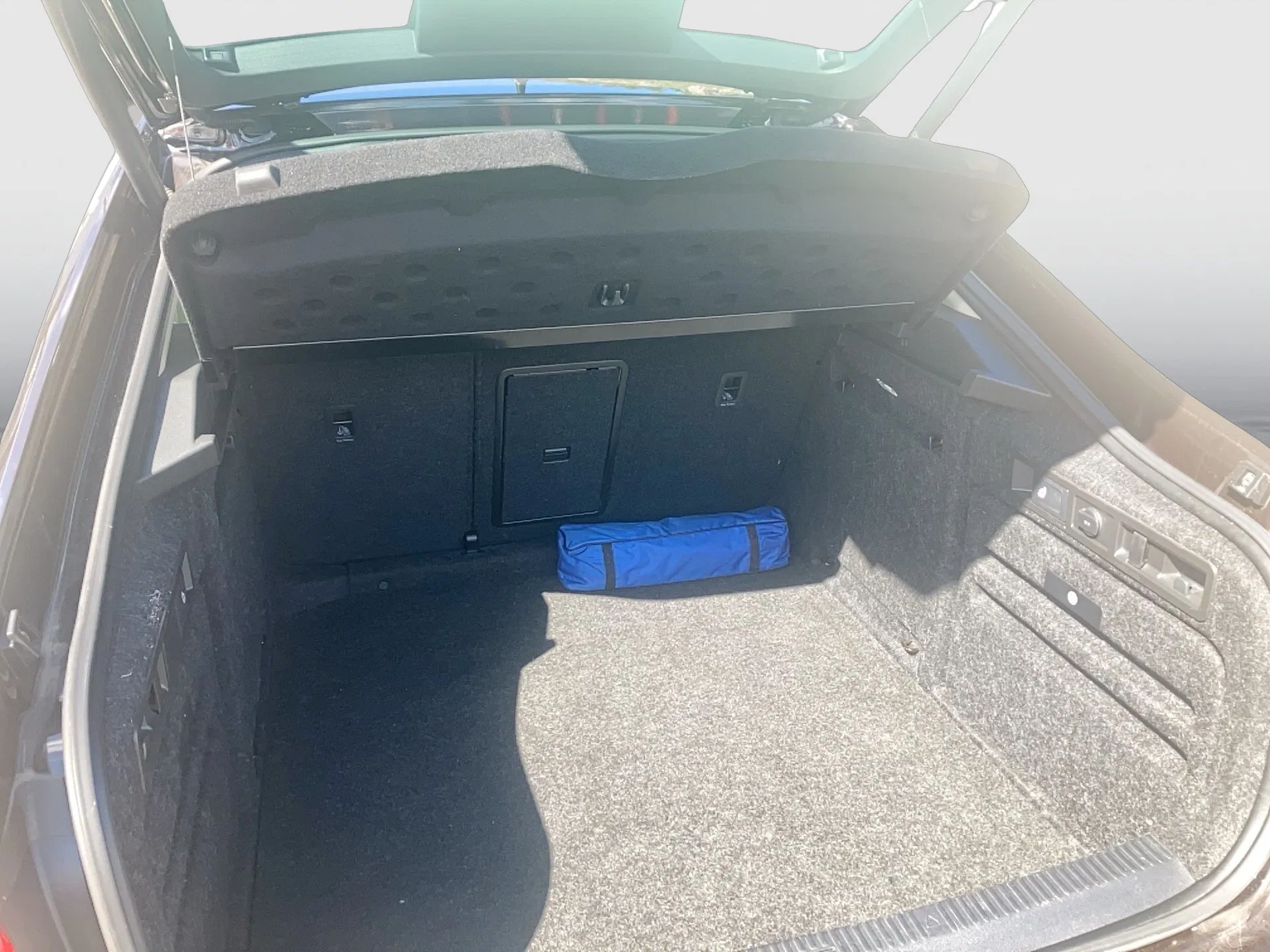 Skoda Superb 2.0 TDI Style 4X4 DSG | Bild 24 von 27