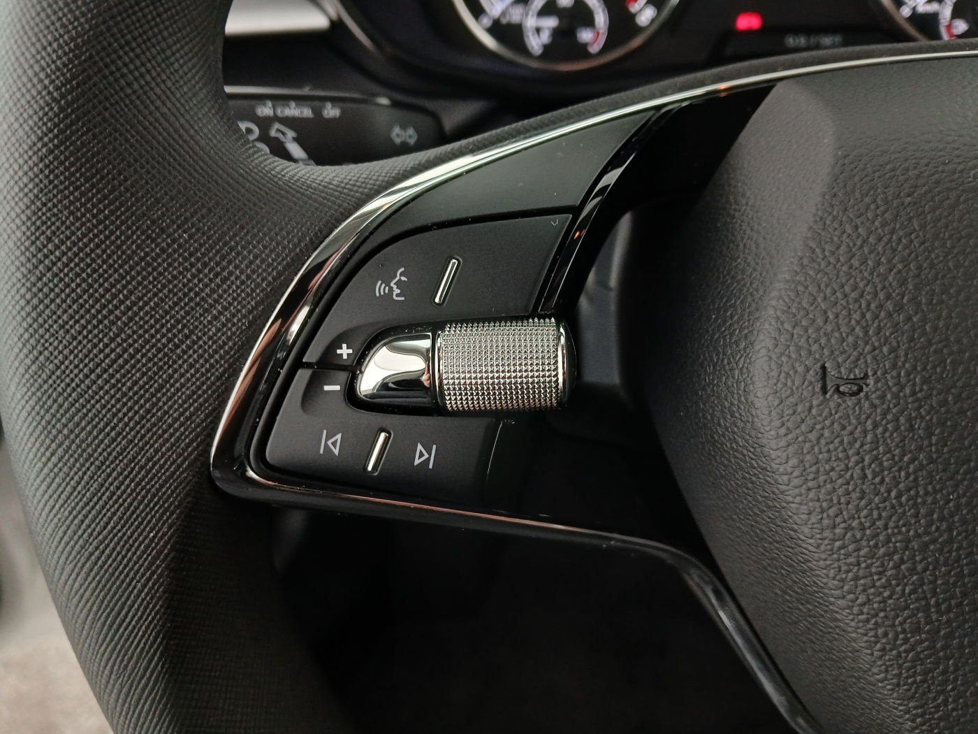 Skoda Fabia 1.0 MPI Ambition | Bild 11 von 19