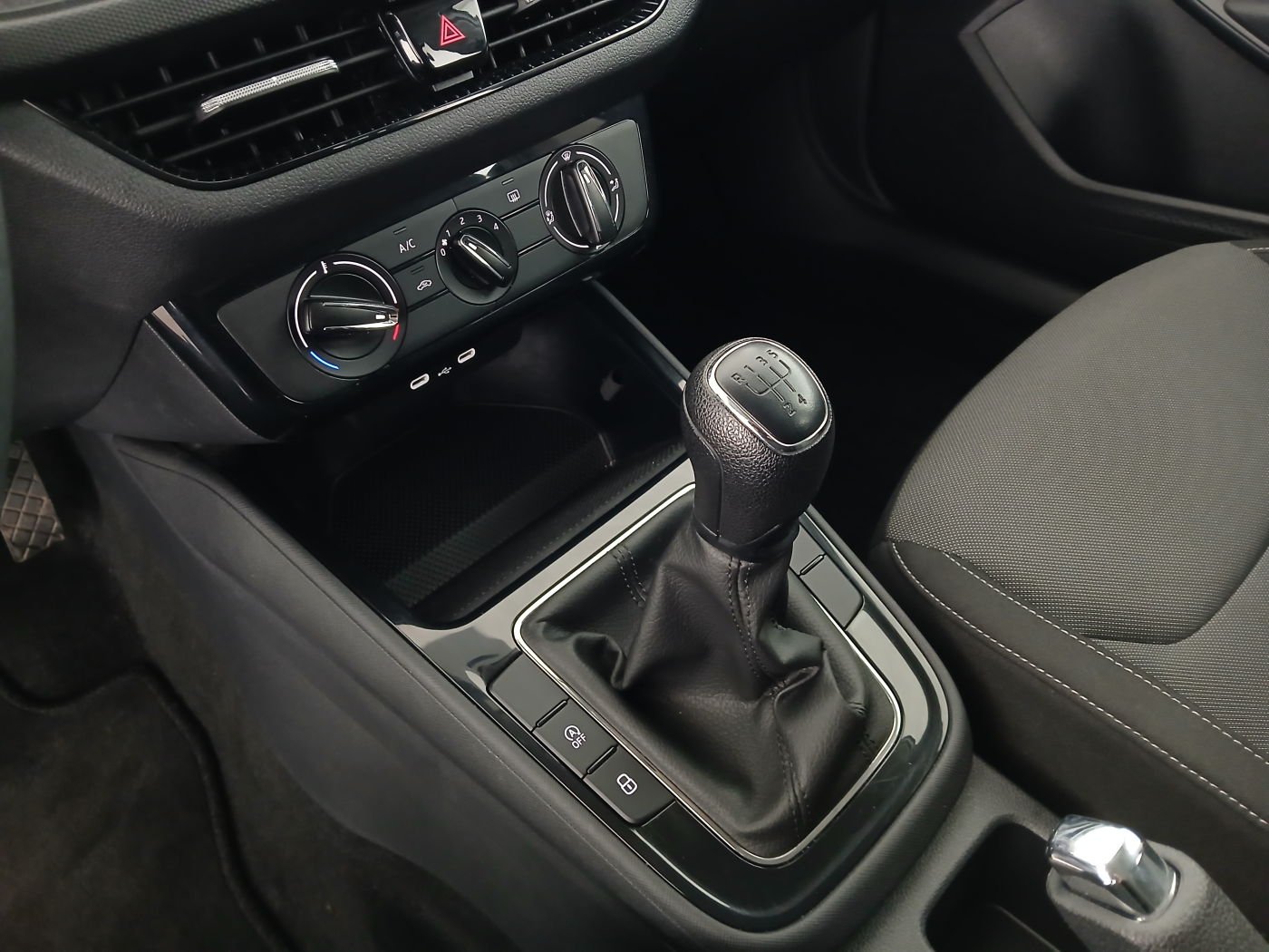 Skoda Fabia 1.0 MPI Ambition | Bild 13 von 19