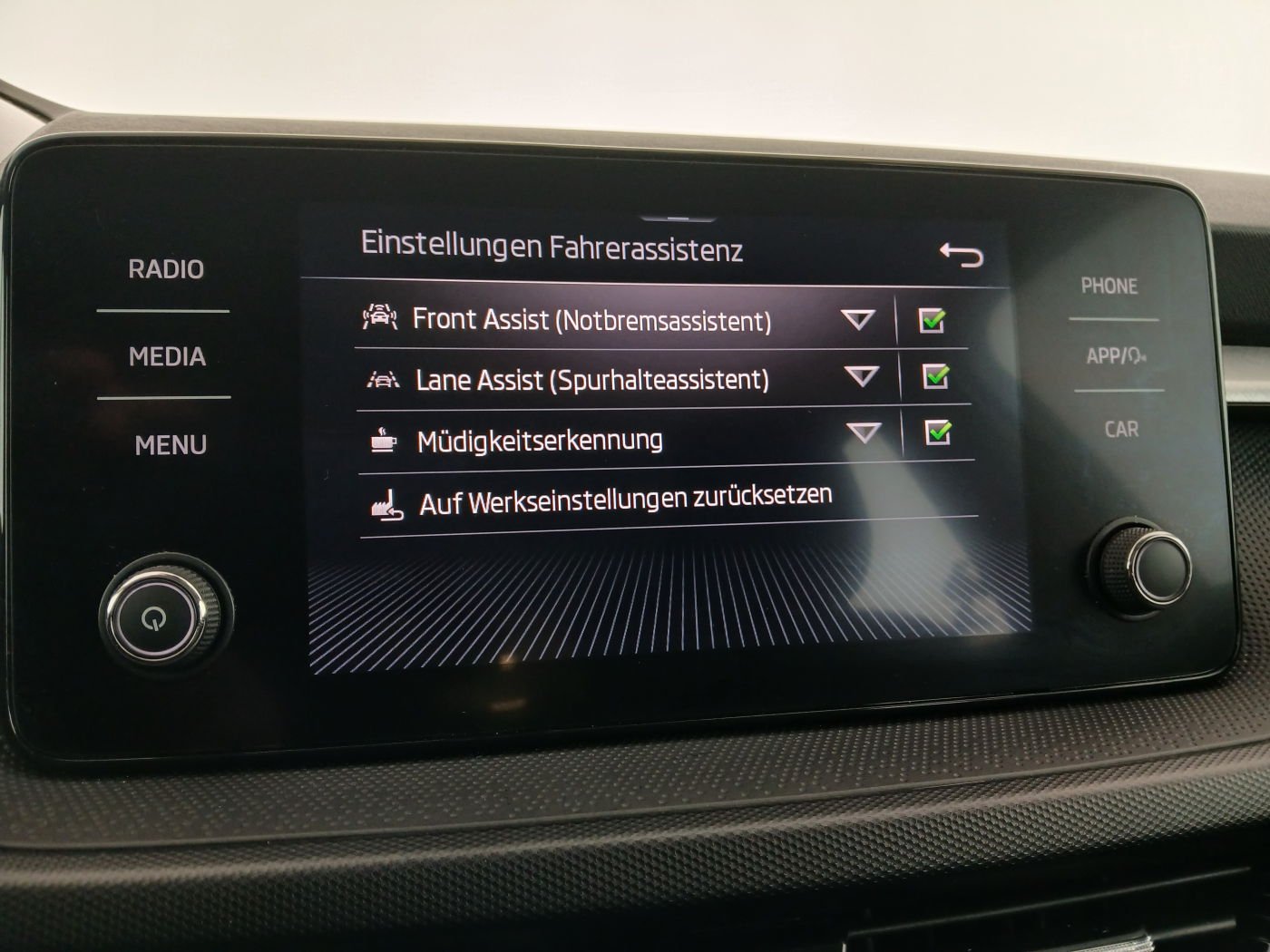 Skoda Fabia 1.0 MPI Ambition | Bild 17 von 19