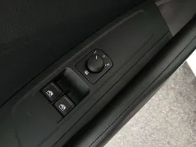 Skoda Fabia 1.0 MPI Ambition | Thumbnail 6 von 19