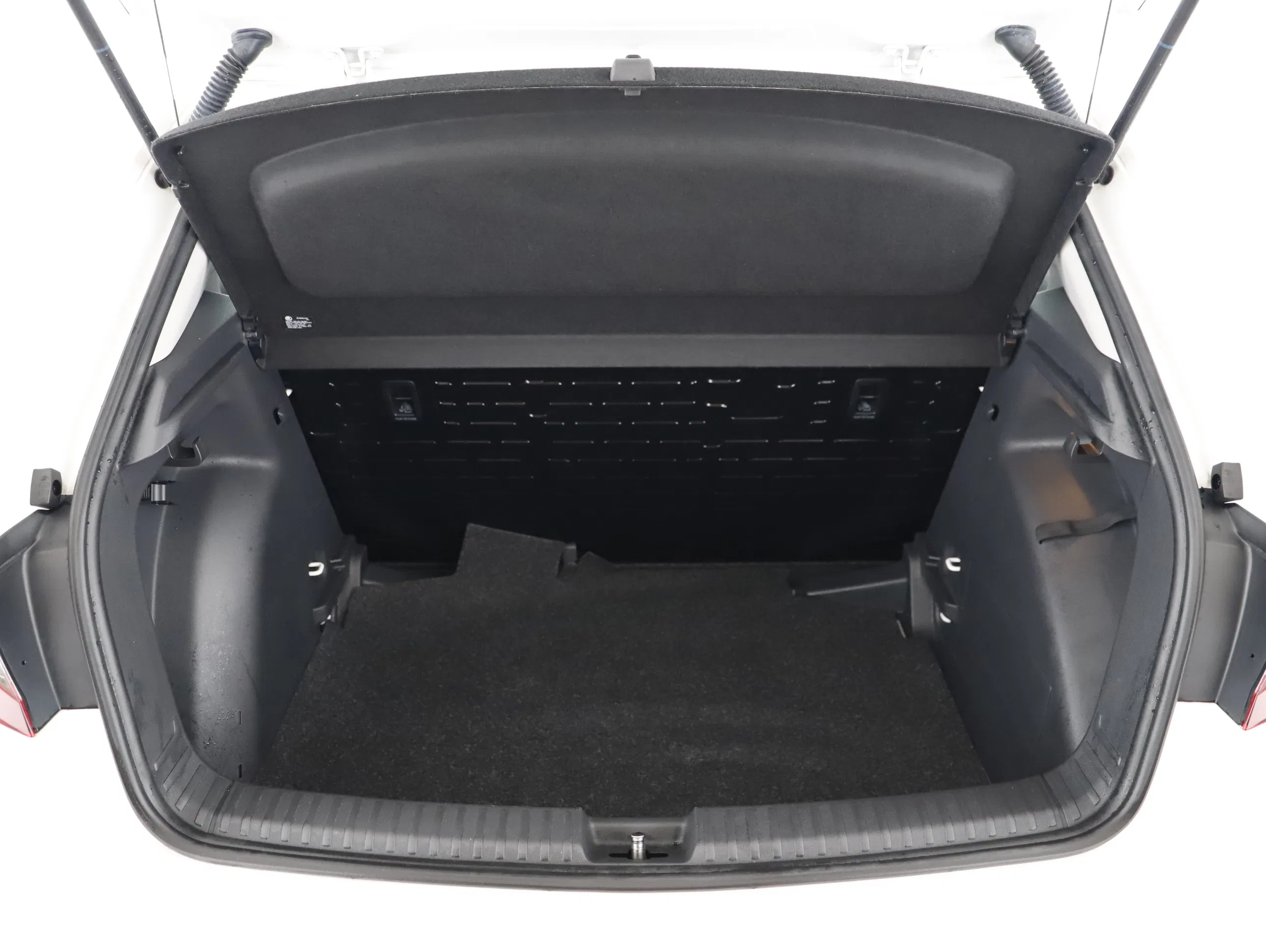 Skoda Fabia 1.0 MPI Essence | Bild 16 von 18