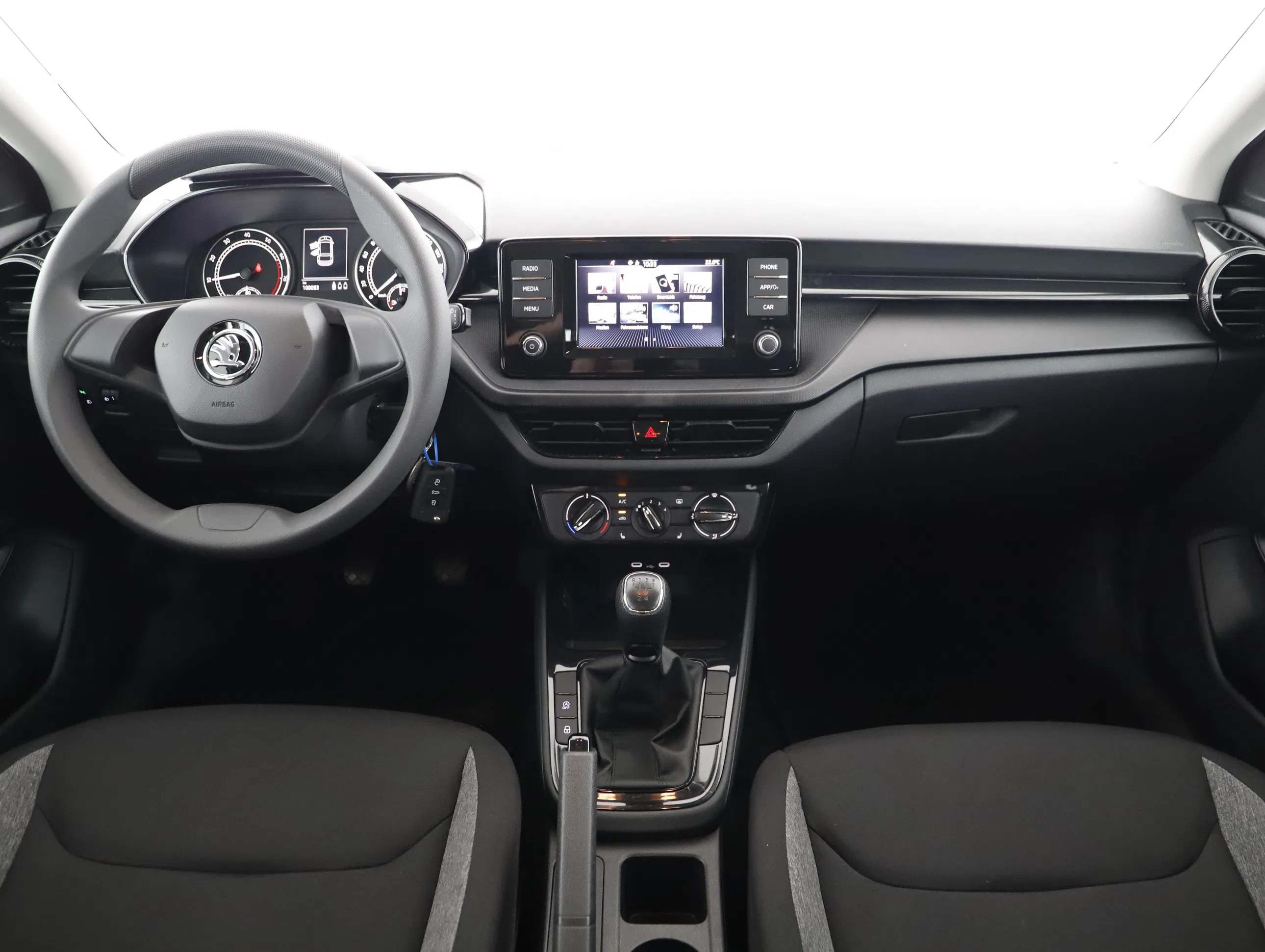 Skoda Fabia 1.0 MPI Essence | Bild 9 von 18