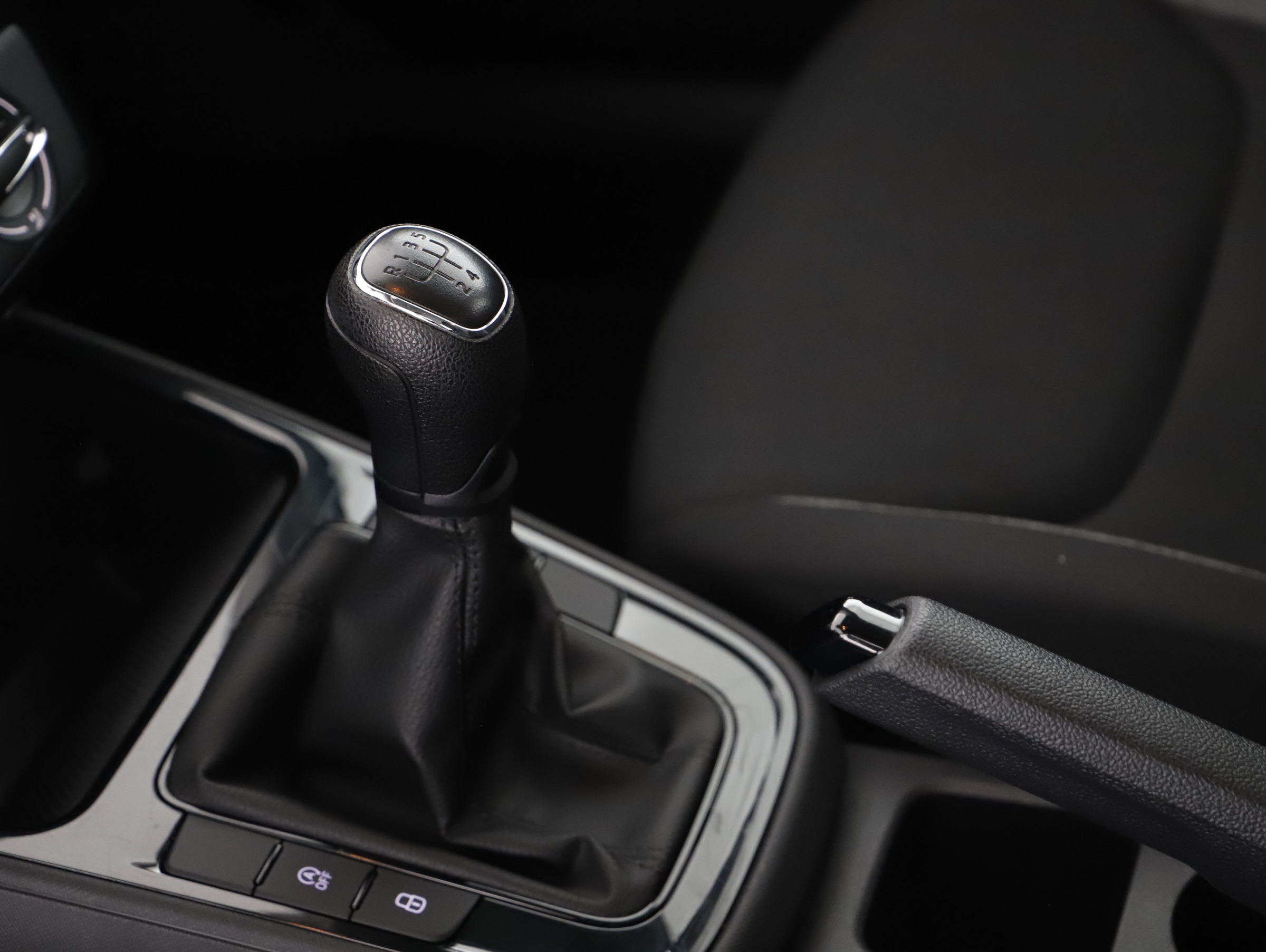 Skoda Fabia 1.0 MPI Essence | Bild 10 von 18