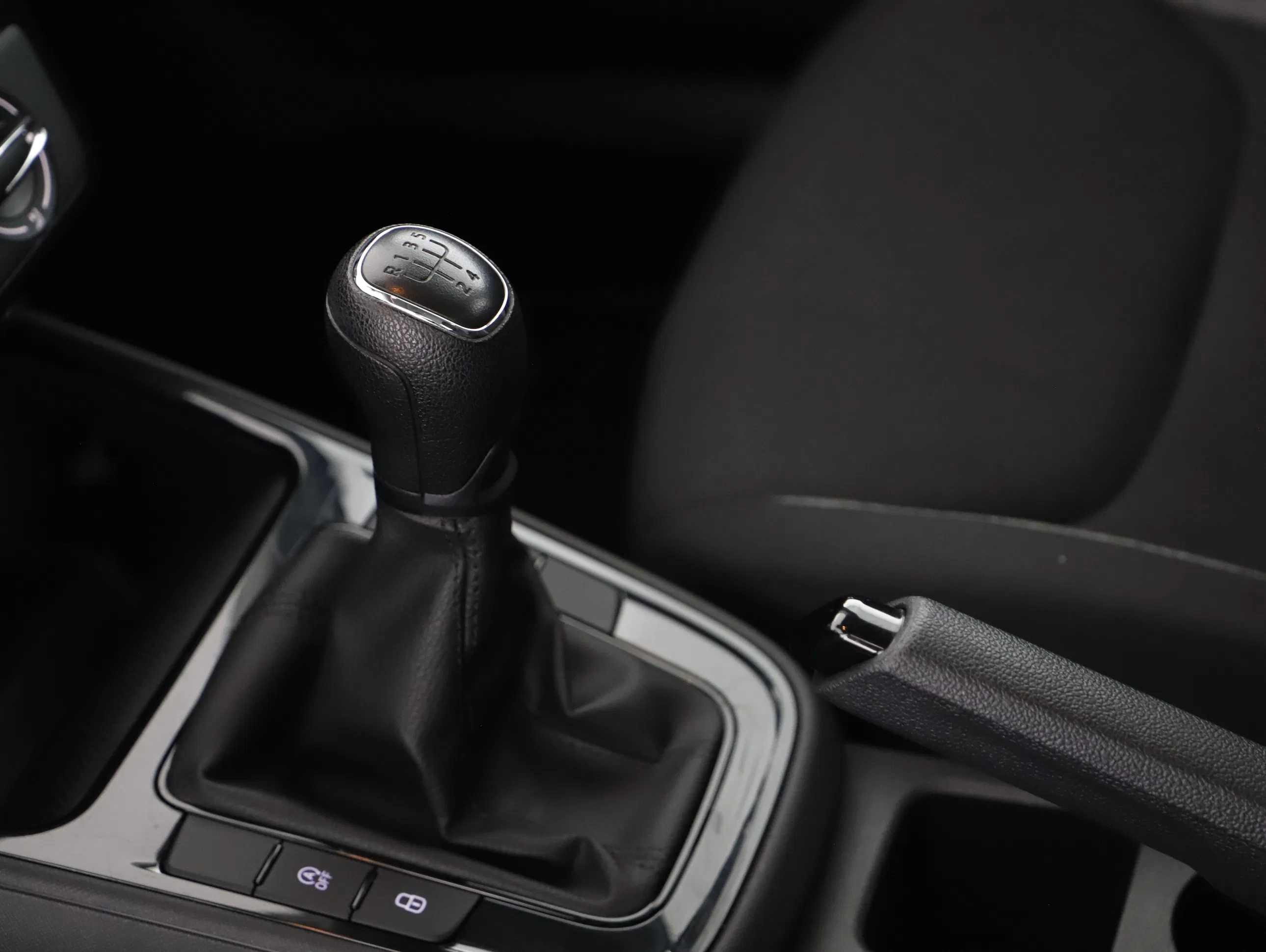 Skoda Fabia 1.0 MPI Essence | Bild 10 von 18