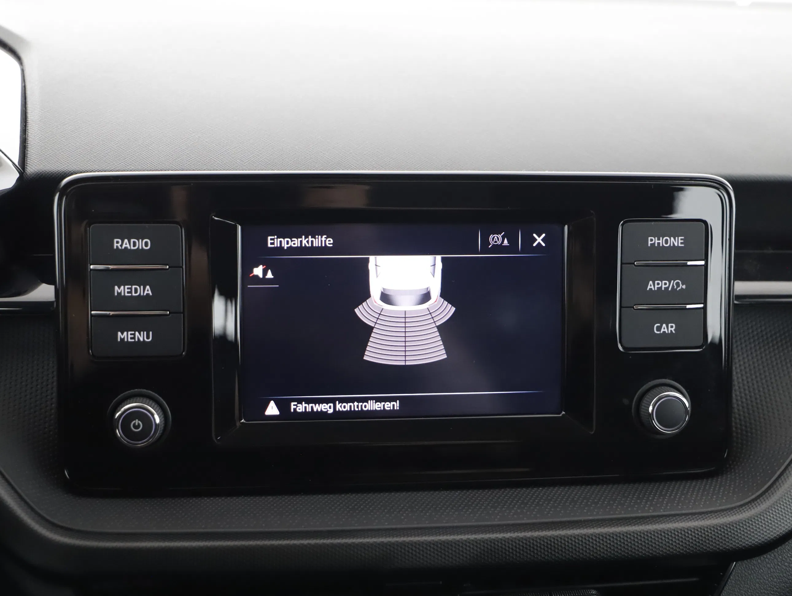 Skoda Fabia 1.0 MPI Essence | Bild 13 von 18