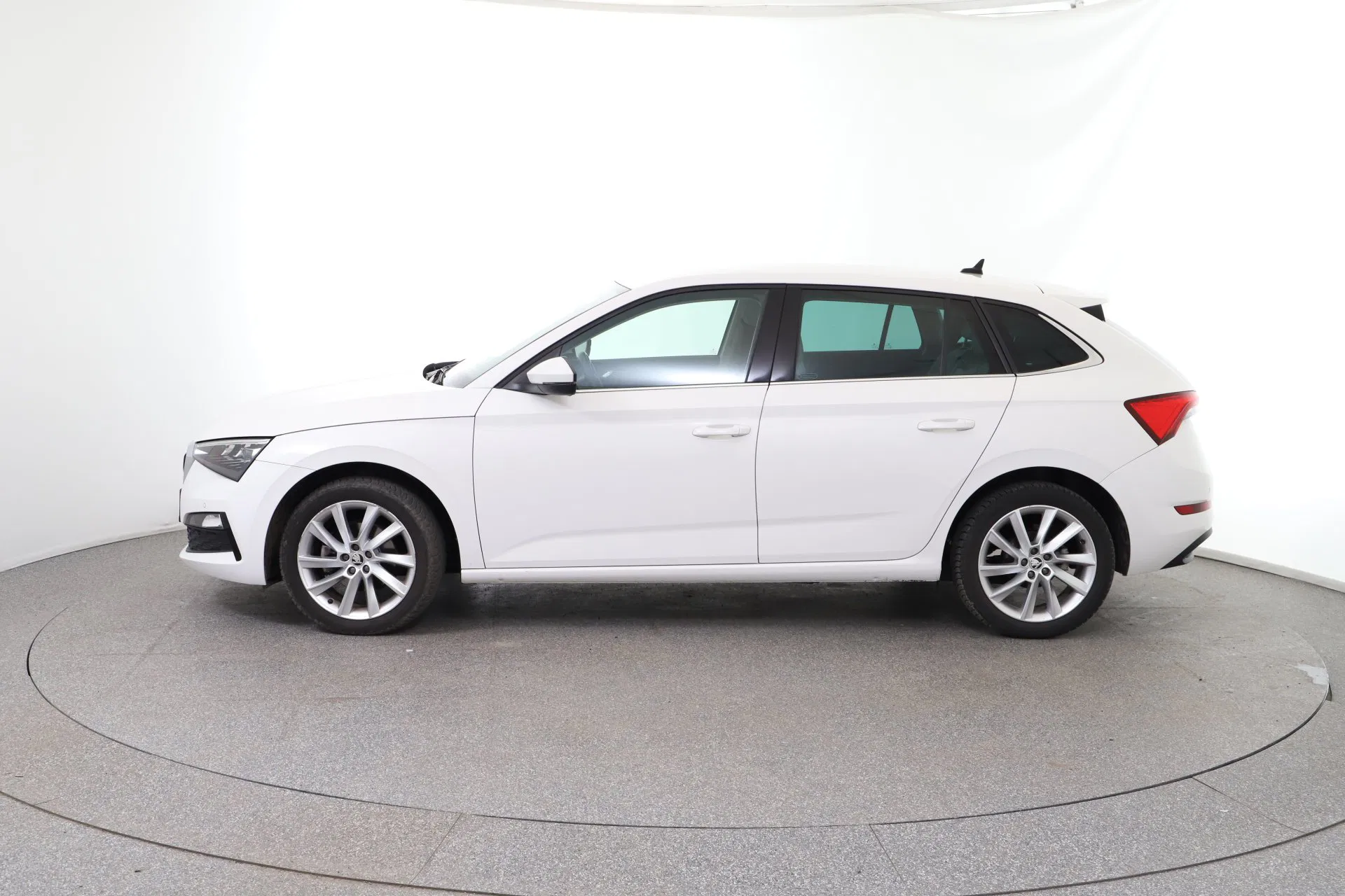 Skoda Scala 1.6 TDI Style | Bild 3 von 31