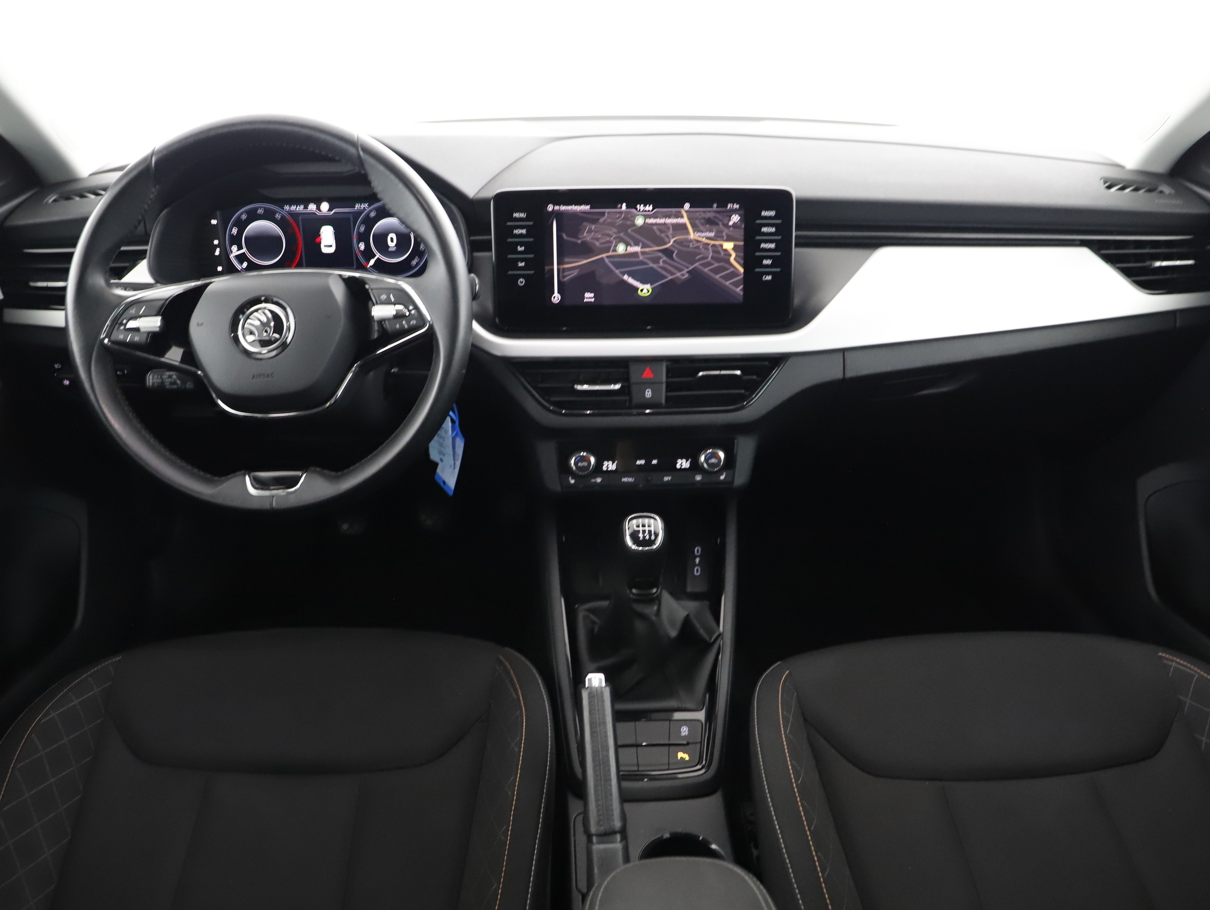 Skoda Scala 1.6 TDI Ambition | Bild 8 von 20