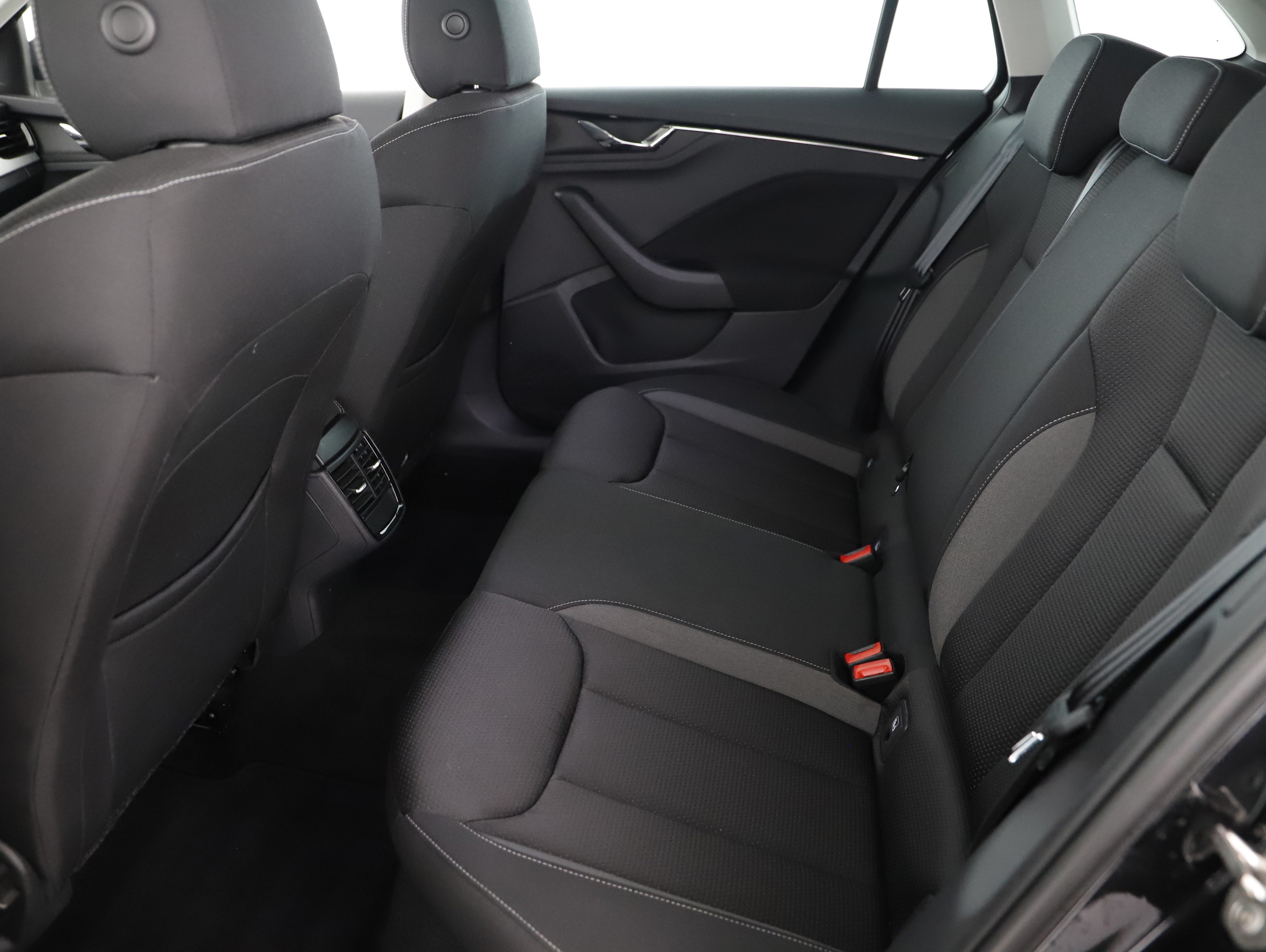 Skoda Scala 1.5 TSI Ambition | Bild 2 von 21