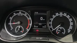 Skoda Fabia 1.0 TSI Style | Thumbnail 13 von 20