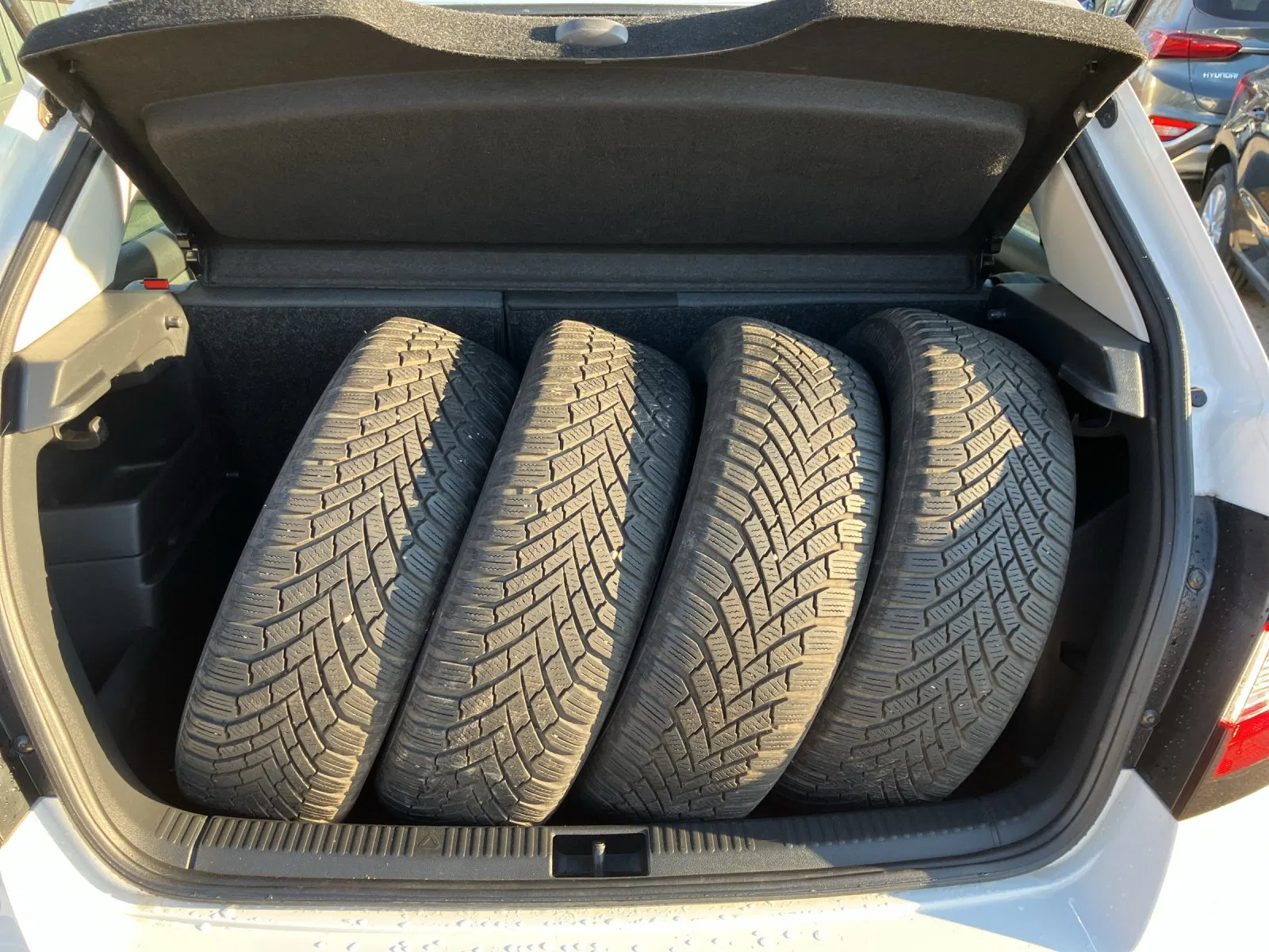 Skoda FABIA Active 1.0 TSI | Bild 18 von 18