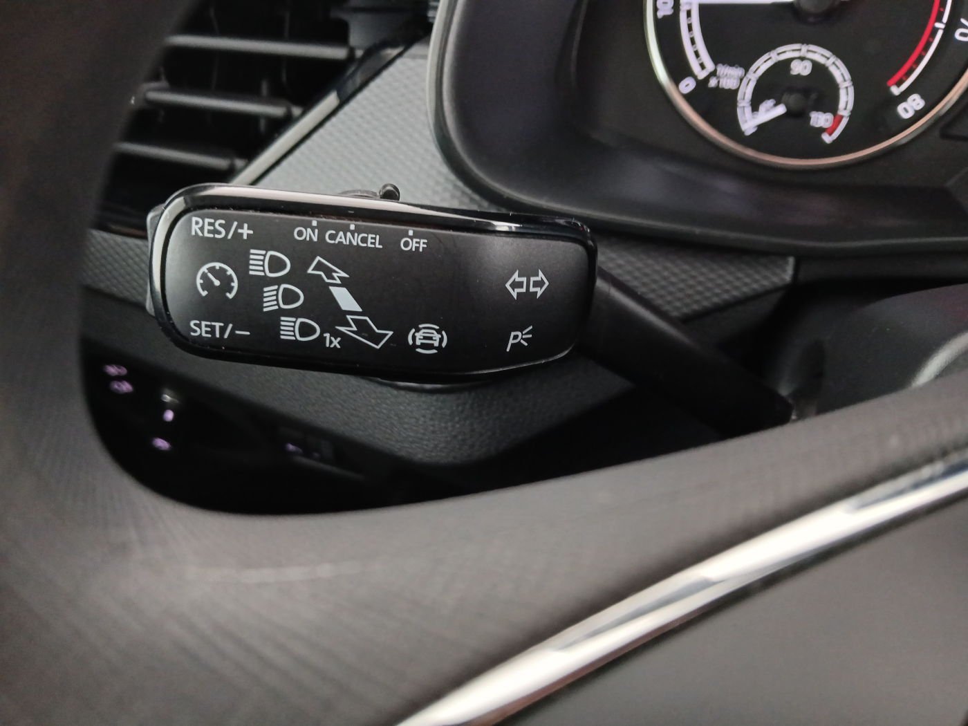 Skoda Scala 1.0 TSI Sport | Bild 15 von 21