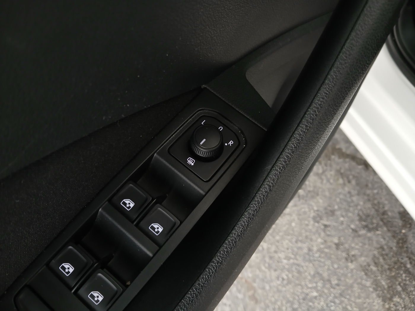 Skoda Scala 1.0 TSI Sport | Bild 6 von 21