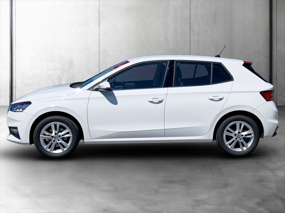 Skoda Fabia 1.0 TSI DSG Selection | Bild 4 von 26