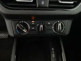 Skoda Scala 1.0 TSI Sport | Thumbnail 24 von 27