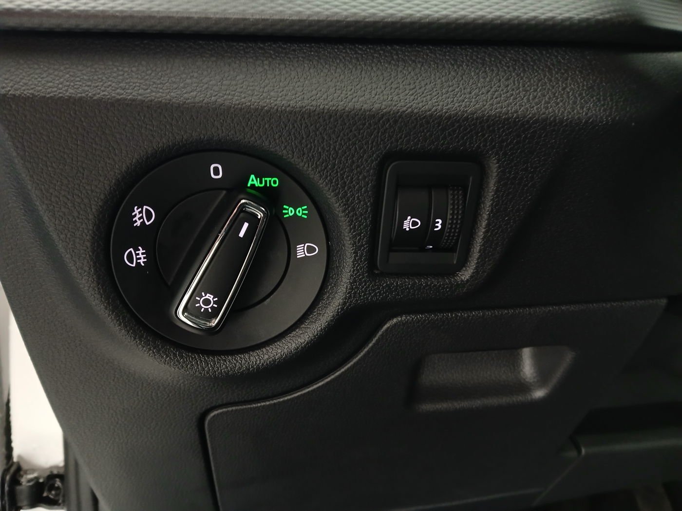 Skoda Scala 1.0 TSI Sport | Bild 12 von 27