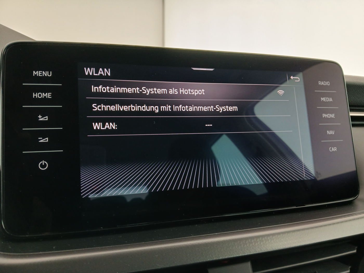 Skoda Kamiq 1.6 TDI Style | Bild 23 von 30