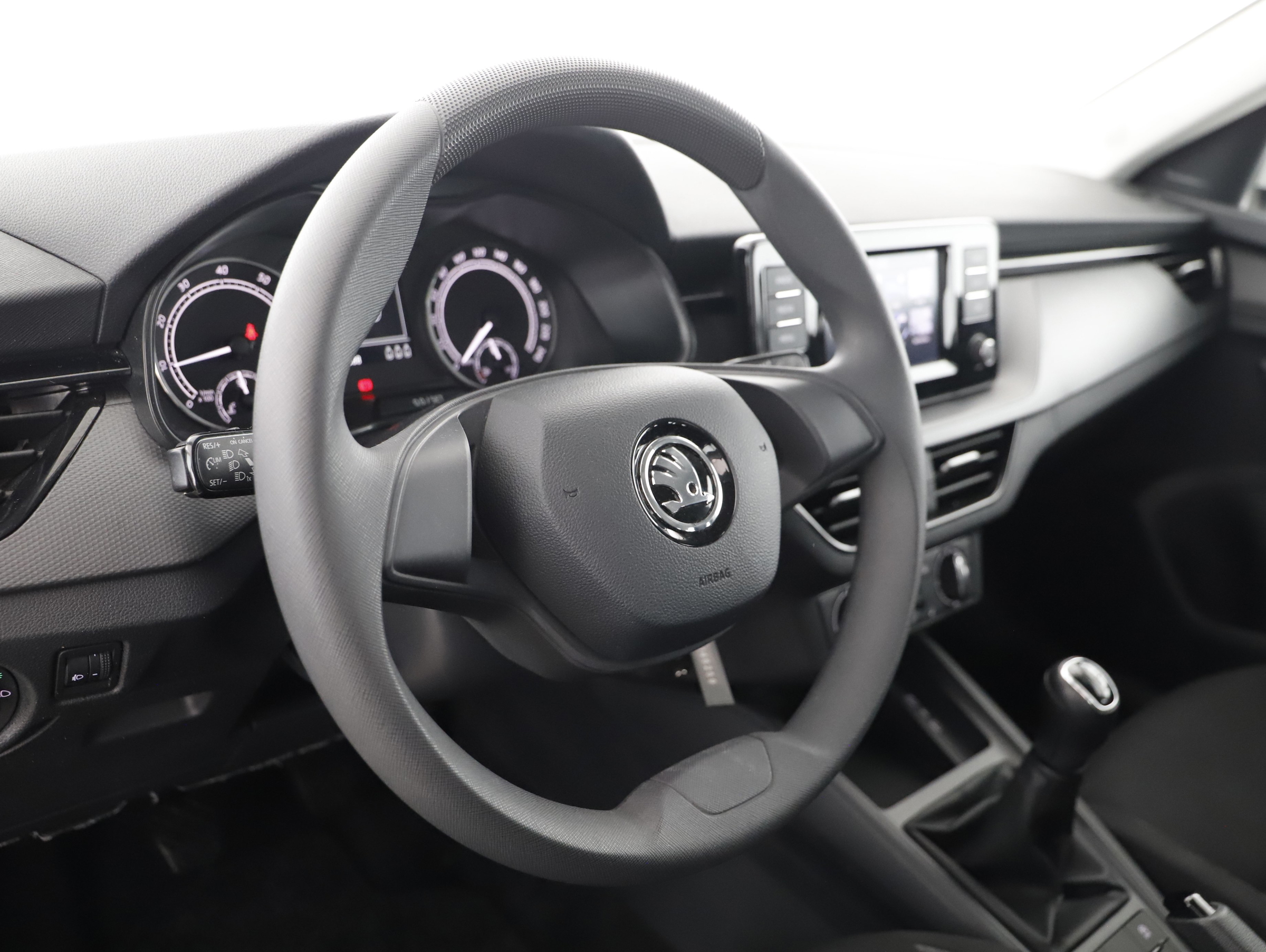 Skoda Kamiq 1.0 TSI SC | Bild 4 von 19